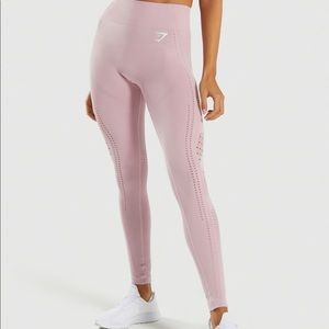 SOLD GYMSHARK XS WASHED LAVENDER FLAWLESS KNIT